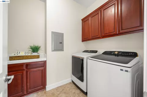 Other - 1121 Newhaven Pl, Concord, CA 94518 photo 6 of 13