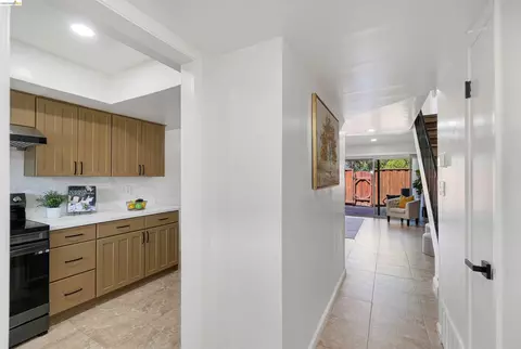 Entry Way - 1909 Landess Ave, Milpitas, CA 95035 photo 1 of 8