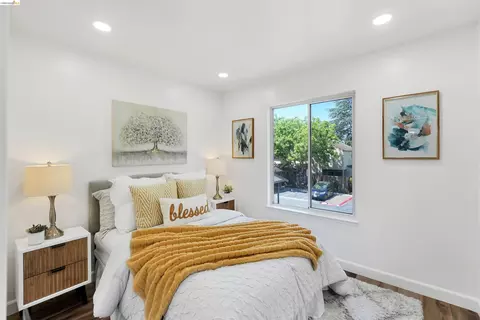 Bedroom - 1909 Landess Ave, Milpitas, CA 95035 photo 2 of 6