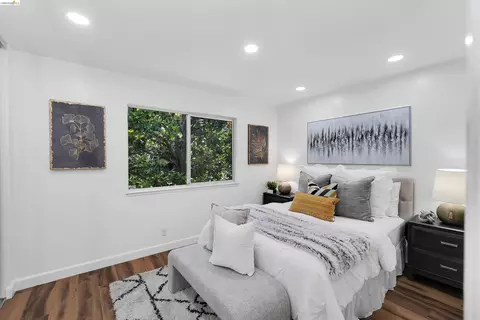 Bedroom - 1909 Landess Ave, Milpitas, CA 95035 photo 5 of 6