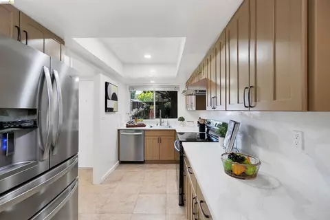 Kitchen - 1909 Landess Ave, Milpitas, CA 95035 photo 2 of 5