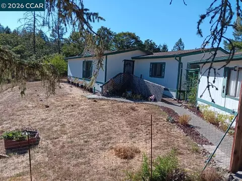26540 Daphne Way, Willits, CA 95490 photo 2