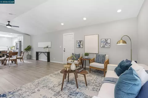 Living - 4814 Wolf Way, Concord, CA 94521 photo 5 of 5