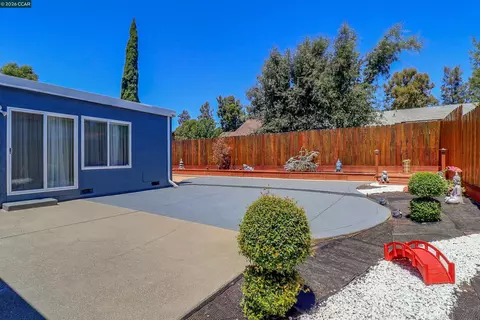 Exterior - 638 Berkeley Way, Fairfield, CA 94533 photo 10 of 11