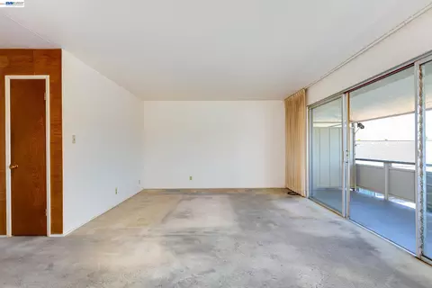 Living - 339 Broadway #307, Alameda, CA 94501 photo 3 of 3