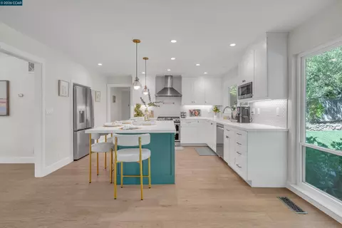 Kitchen - 235 Appalachian Dr, Martinez, CA 94553 photo 2 of 7