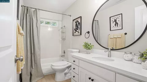 Bath - 235 Appalachian Dr, Martinez, CA 94553 photo 4 of 4