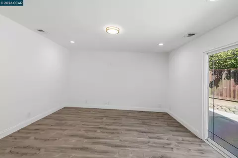Living - 2750 Gomes Ct, Tracy, CA 95376 photo 13 of 13