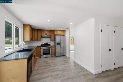 Other - 2750 Gomes Ct, Tracy, CA 95376 photo 2 of 14