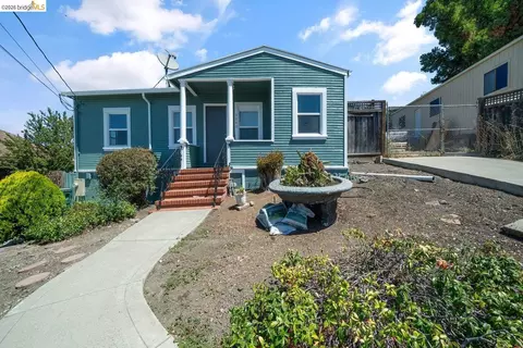 3240 Logan St, Oakland, CA 94601