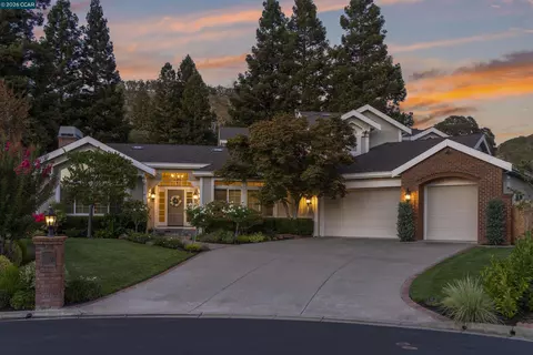 128 Warwick Ct, Alamo, CA 94507