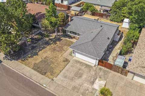 View/Area - 695 Debra St, Livermore, CA 94550 photo 3 of 14