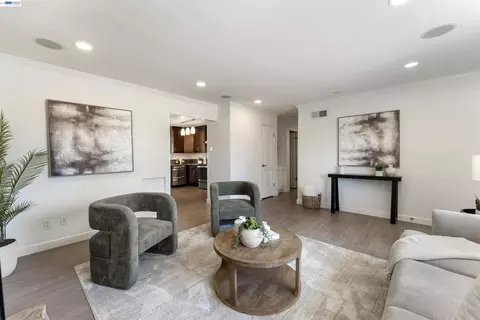 695 Debra St, Livermore, CA 94550 photo 1