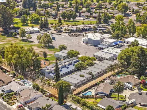 View/Area - 695 Debra St, Livermore, CA 94550 photo 12 of 14