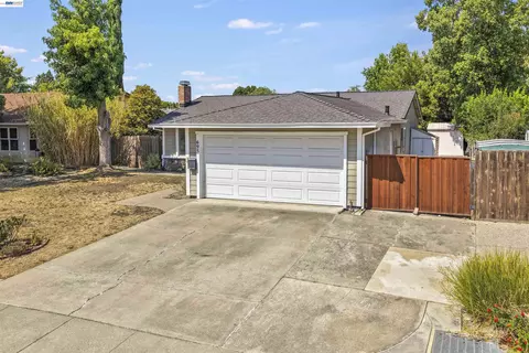 Exterior - 695 Debra St, Livermore, CA 94550 photo 8 of 8