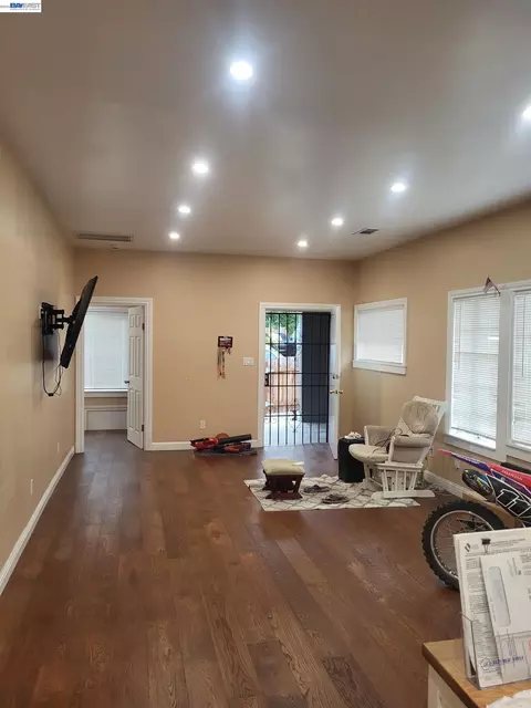 Other - 2137 E 27th, Oakland, CA 94606 photo 1 of 8