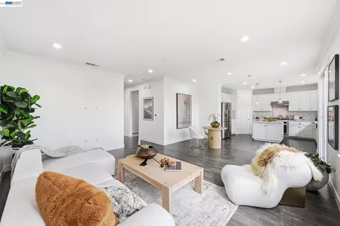 Other - 4726 S Spago Dr, Dublin, CA 94568 photo 7 of 20