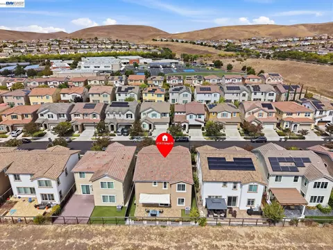 View/Area - 4726 S Spago Dr, Dublin, CA 94568 photo 2 of 10