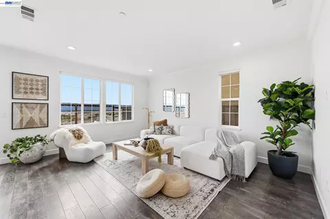 Living - 4726 S Spago Dr, Dublin, CA 94568 photo 1 of 2