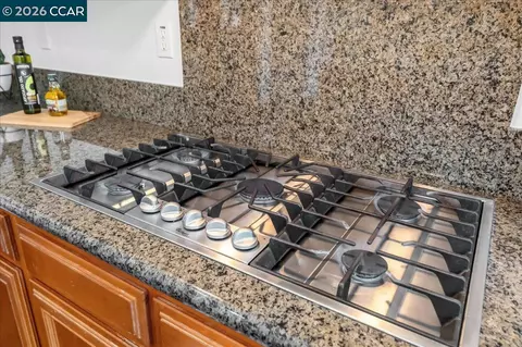 Kitchen - 5204 Skyler Ct, Concord, CA 94521 photo 4 of 7
