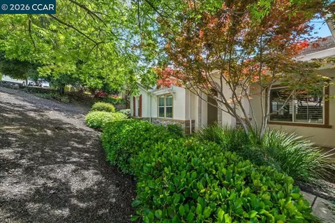 Exterior - 5204 Skyler Ct, Concord, CA 94521 photo 4 of 7