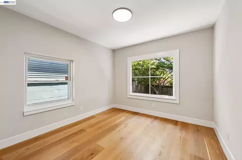 Bedroom - 1349 Hearst Ave, Berkeley, CA 94702 photo 1 of 6