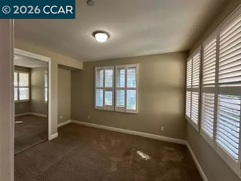 Bedroom - 1117 Azuar Ave, Vallejo, CA 94592 photo 9 of 10