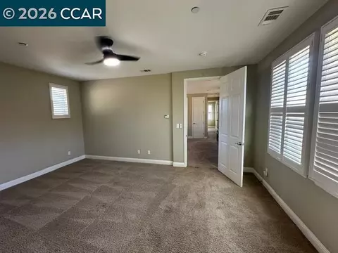 Bedroom - 1117 Azuar Ave, Vallejo, CA 94592 photo 3 of 10