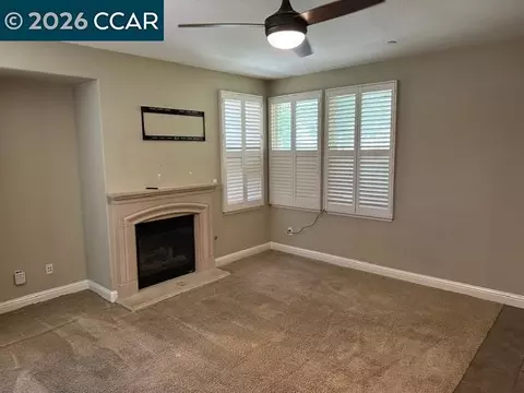 Living - 1117 Azuar Ave, Vallejo, CA 94592 photo 3 of 3