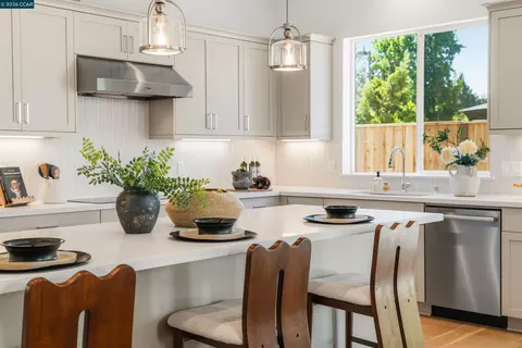Kitchen - 207 Bisque Ct, San Ramon, CA 94583 photo 5 of 5