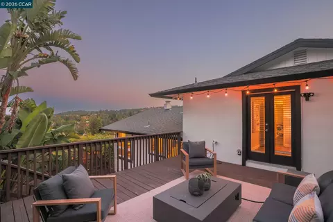 Exterior - 566 Webster Dr, Martinez, CA 94553 photo 3 of 6