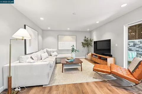 Other - 566 Webster Dr, Martinez, CA 94553 photo 3 of 6