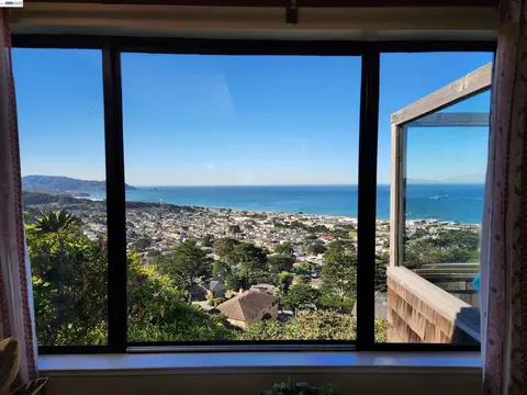 262 Beachview Ave #4, Pacifica, CA 94044 photo 2