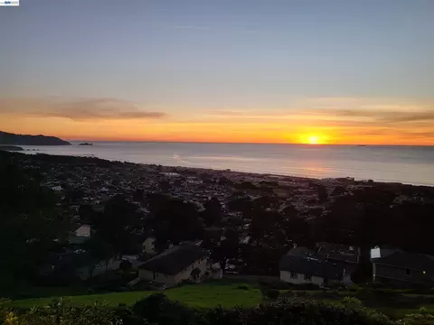 262 Beachview Ave #4, Pacifica, CA 94044 photo 5