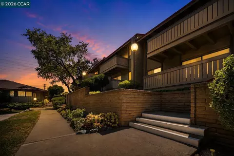 101 Kinross Dr #9, Walnut Creek, CA 94598