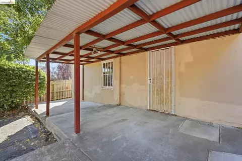 Exterior - 3000 Morcom Ave, Oakland, CA 94619 photo 8 of 13