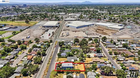 2263 E Roosevelt St, Stockton, CA 95205 photo 7