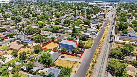 2263 E Roosevelt St, Stockton, CA 95205 photo 3