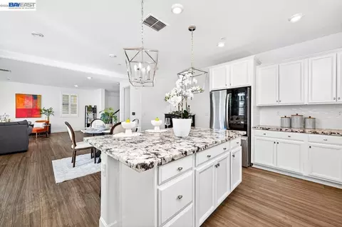 Kitchen - 4176 Healdsburg Way, Dublin, CA 94568 photo 3 of 7