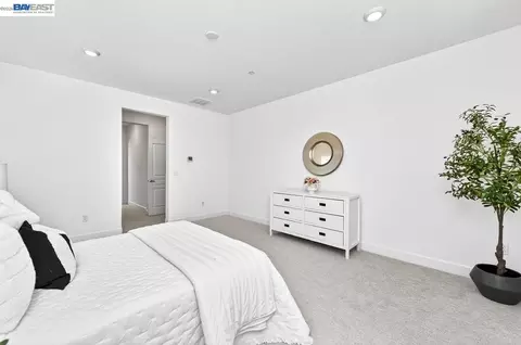 Bedroom - 4176 Healdsburg Way, Dublin, CA 94568 photo 2 of 4