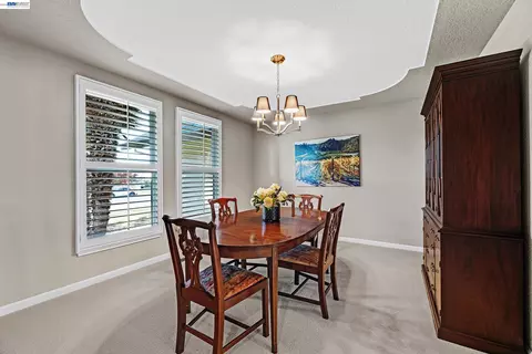 Dining - 511 Rhea Way, Livermore, CA 94550 photo 2 of 4