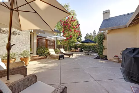 Exterior - 511 Rhea Way, Livermore, CA 94550 photo 9 of 28
