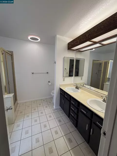 Bath - Undisclosed, Hercules, CA 94547 photo 3 of 3