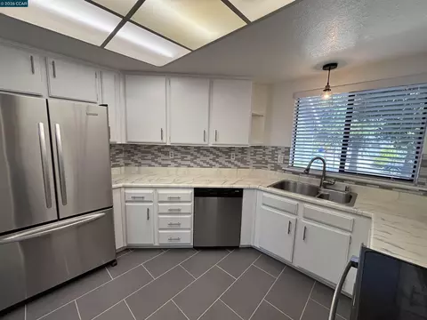 Kitchen - Undisclosed, Hercules, CA 94547 photo 4 of 5