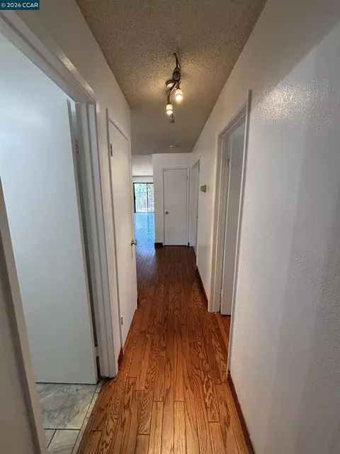 Entry Way - Undisclosed, Hercules, CA 94547 photo 3 of 3
