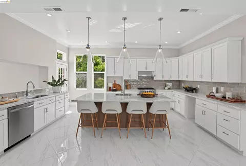 Kitchen - 7026 Devon Way, Berkeley, CA 94705 photo 3 of 4