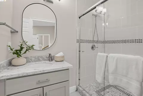 Bath - 7026 Devon Way, Berkeley, CA 94705 photo 4 of 4