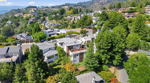 View/Area - 7026 Devon Way, Berkeley, CA 94705 photo 3 of 10