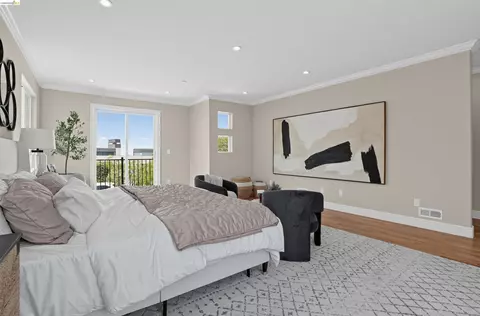 Bedroom - 7026 Devon Way, Berkeley, CA 94705 photo 2 of 10
