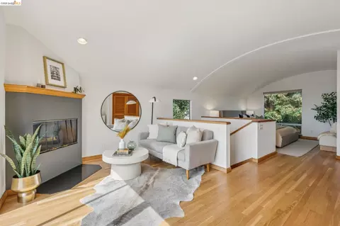 Other - 1305 Henry St #C, Berkeley, CA 94709 photo 8 of 9